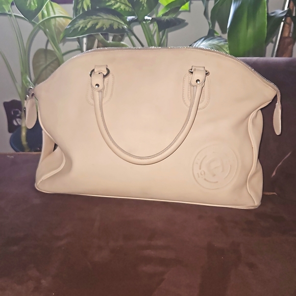Beige Aigner Shoulder Bag - Picture 3 of 8